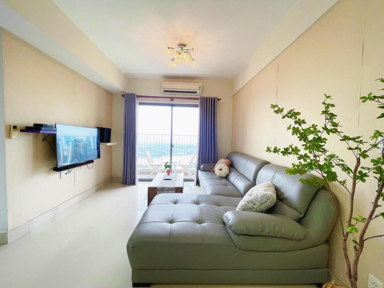 Masteri Thao Dien Luxury With Beautiful View, Fully Furnished, Near The Center