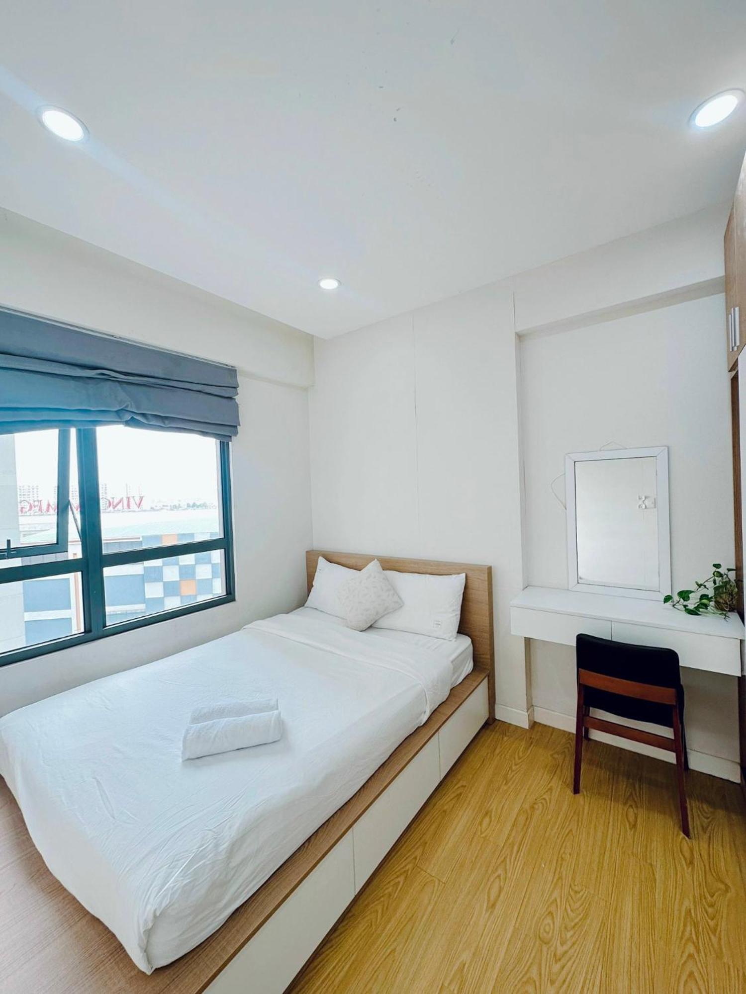 Masteri Thao Dien Luxury With Beautiful View, Fully Furnished, Near The Center *
